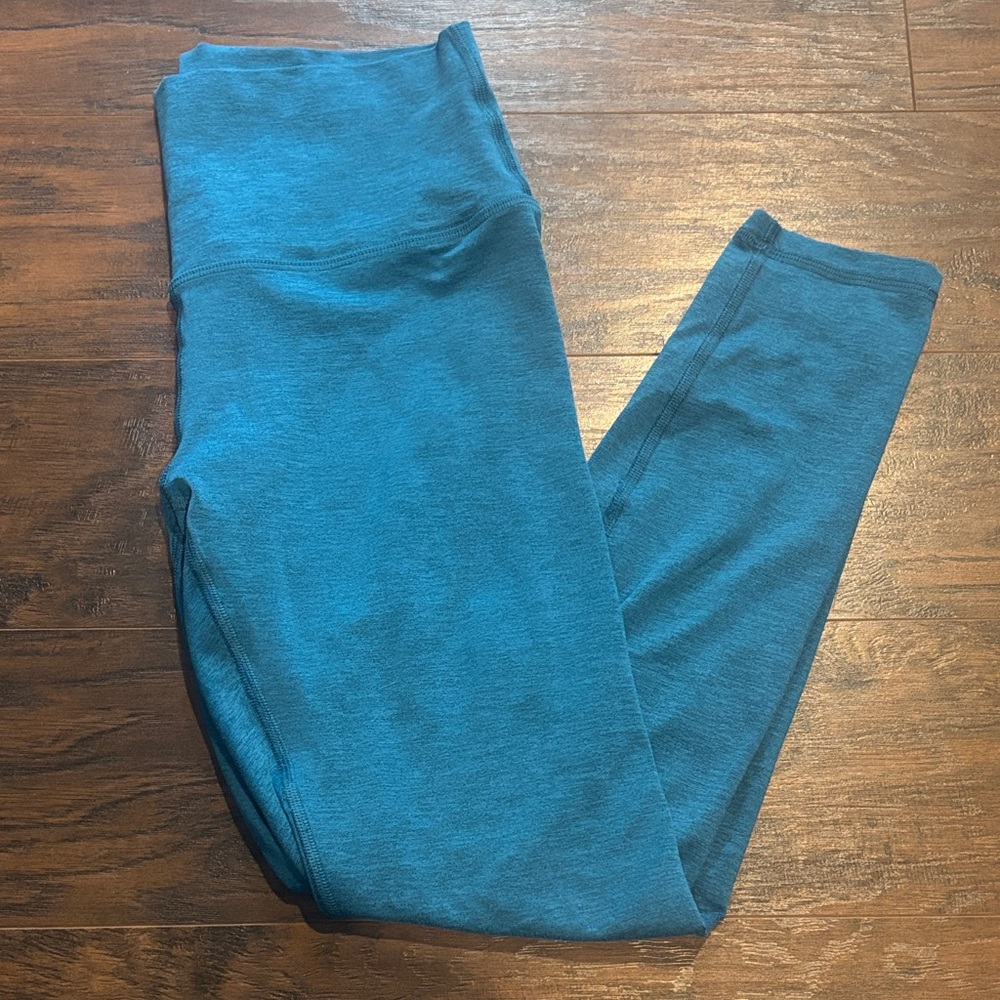 Fleo el toro 25” leggings size medium